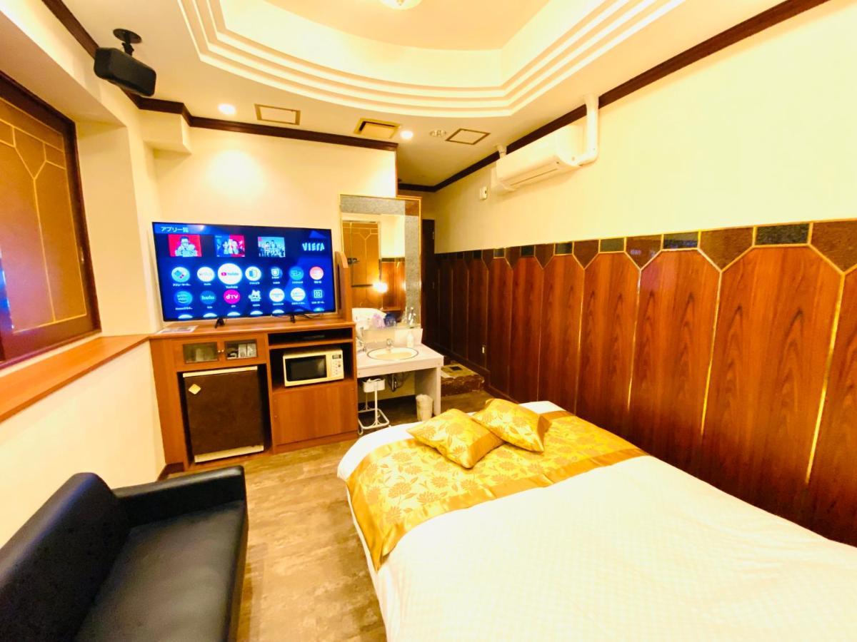 Hotel Crystal 大人専用 Tokió Kültér fotó