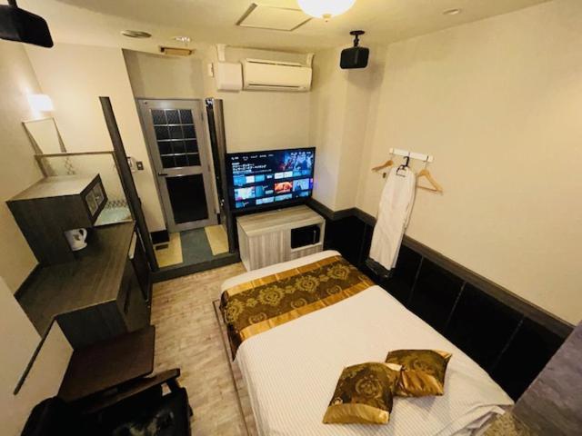 Hotel Crystal 大人専用 Tokió Kültér fotó
